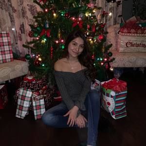 Meet your Posher, Zenaida